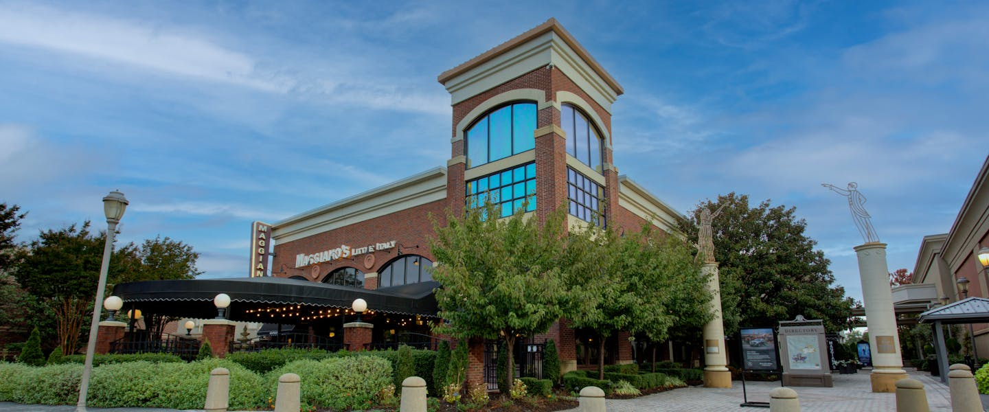 Exterior of Short Pump Town Center Maggiano's location in Richmond